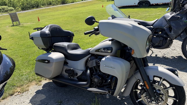 2022 Indian Roadmaster Dark Horse